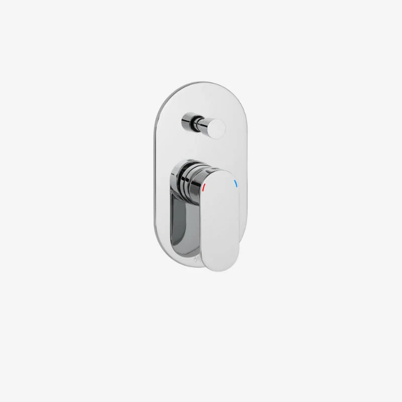 VADO Metiz Chrome Rectangle Wall Mounted Concealed Manual Valve with Diverter 108.5 x 100 x 185 mm