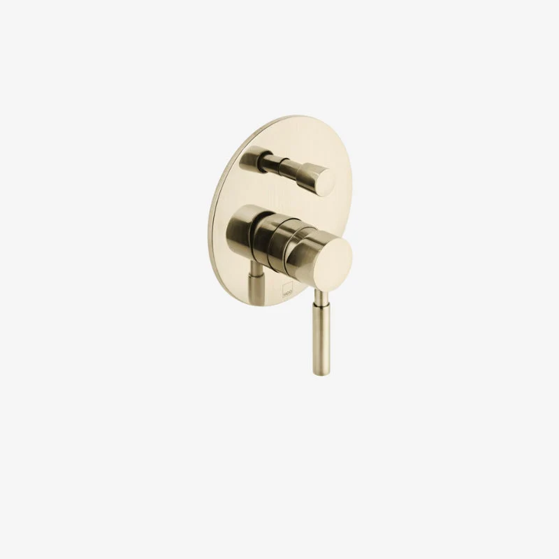VADO Origins Round Wall Mounted 1-Hole 2-Outlet Manual Valve with Diverter 108 x 140 x 125 mm