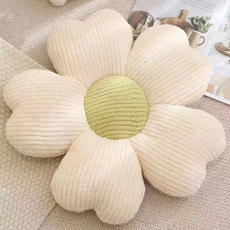 Fluffy Clover Flower Cushion | Veska