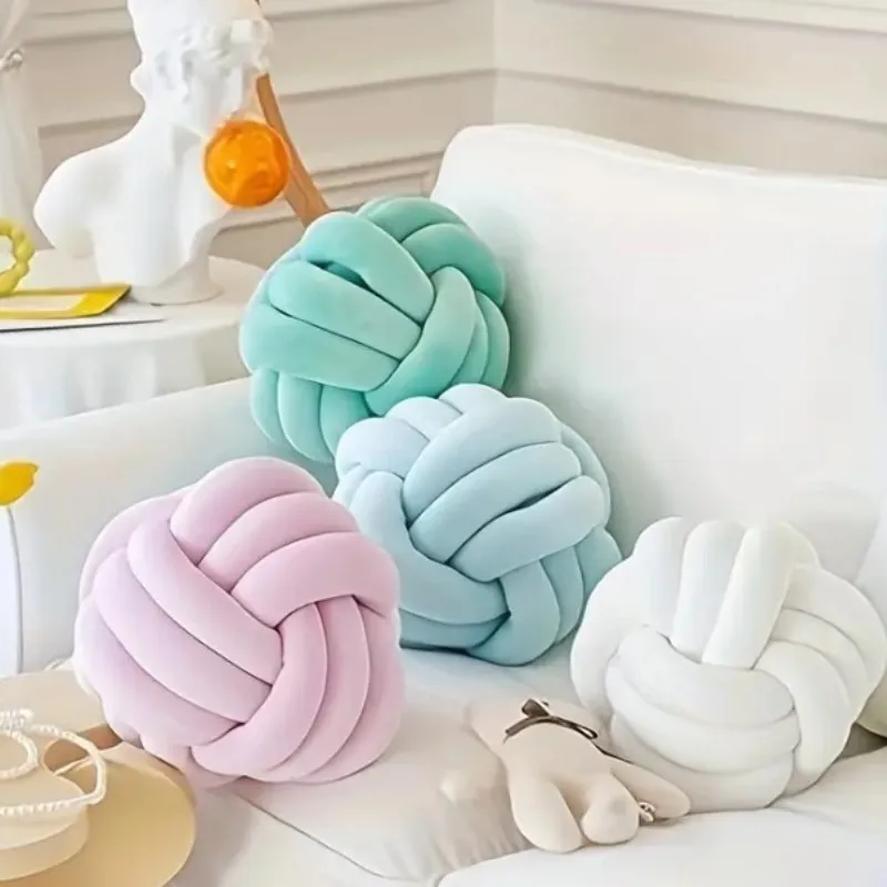 Plush Knot Kudde (Sammet) | Veska
