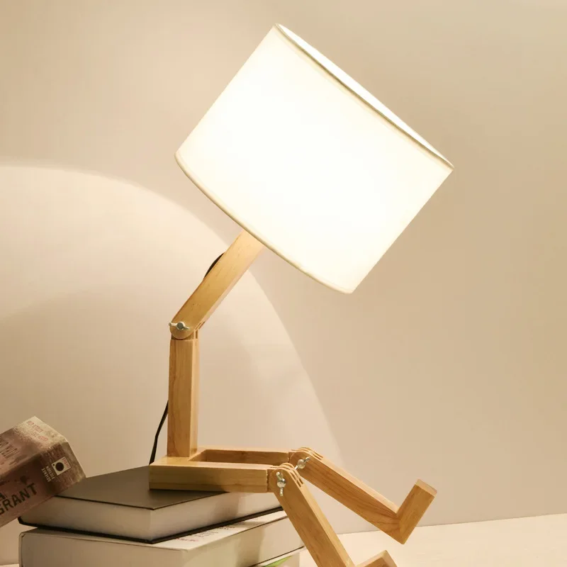 Tr ä bordslampa med bokhållare – Modern design för ditt hem | Veska