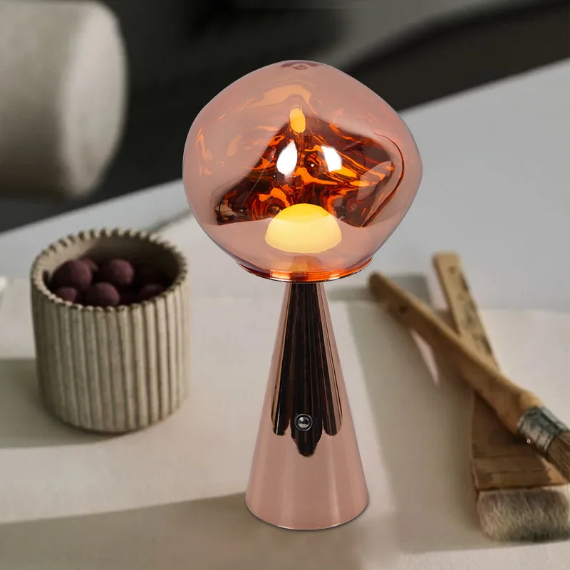Modern Mini Bordslampa i Lava Design med LED-lampa - Dekorativ Lampa för Vardagsrum, Sovrum & Kontor | Veska