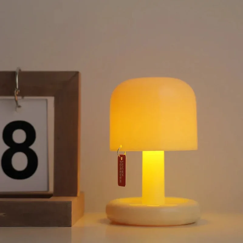 Lumia Mini Svamp Bordslampa | Veska