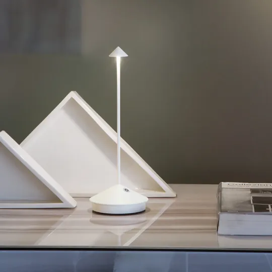 Trådlös LED Bordslampa - ClarityGlow | Veska