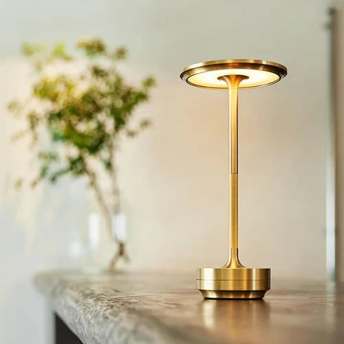 Luxe Trådlös LED Bordslampa - Luna Glow | Veska