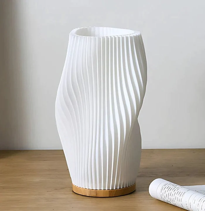 Wavecrest Bordslampa – Mjuk Ljus Designer Lampa med Dimmbar Varm & Naturlig Vit Ljus | Veska