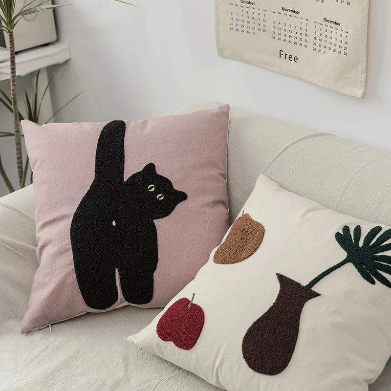 Black Cat & Garden Tuftad Kuddöverdrag | Veska