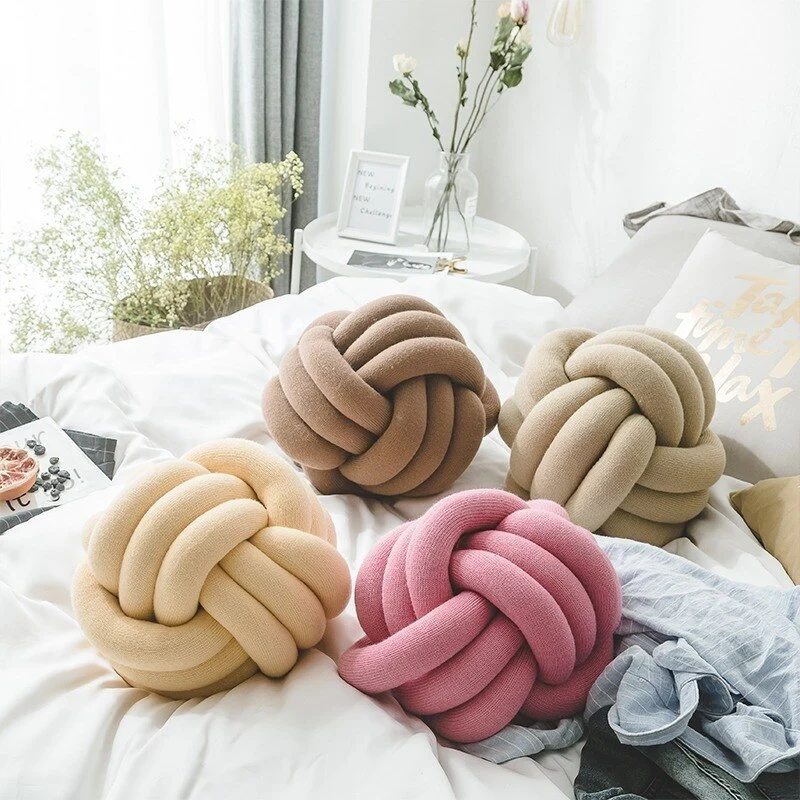 Knot Ball Kudde | Veska