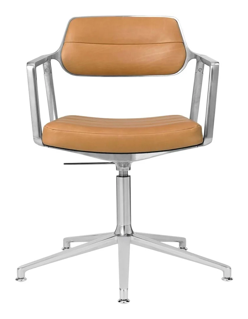 Vipp 453+ Swivel Chair With Gliders