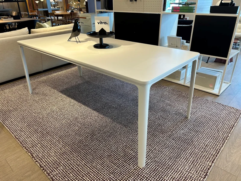 Plate Vitra Matbord