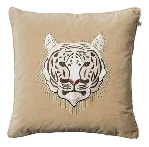 Tiger Embroidered Velvet Cushion Cover 50x50 cm