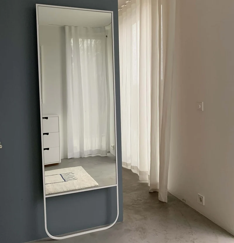 Tati Mirror