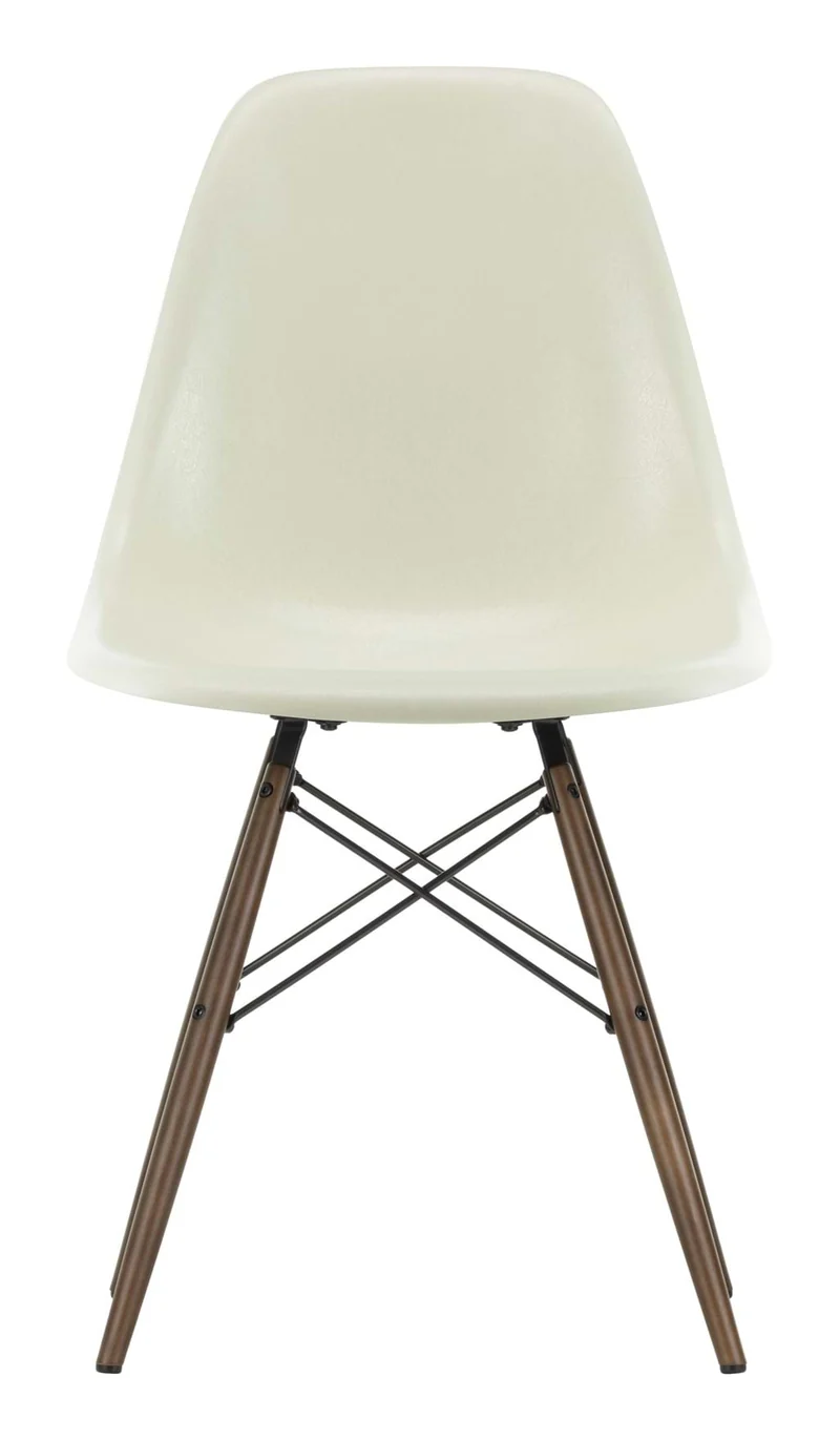 Eames Fiberglass Chair DSW Dark Maple