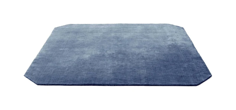 The Moor Rug AP6