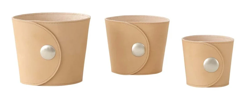 Hug Flower Pot