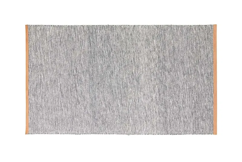 Björk Rug 70x130